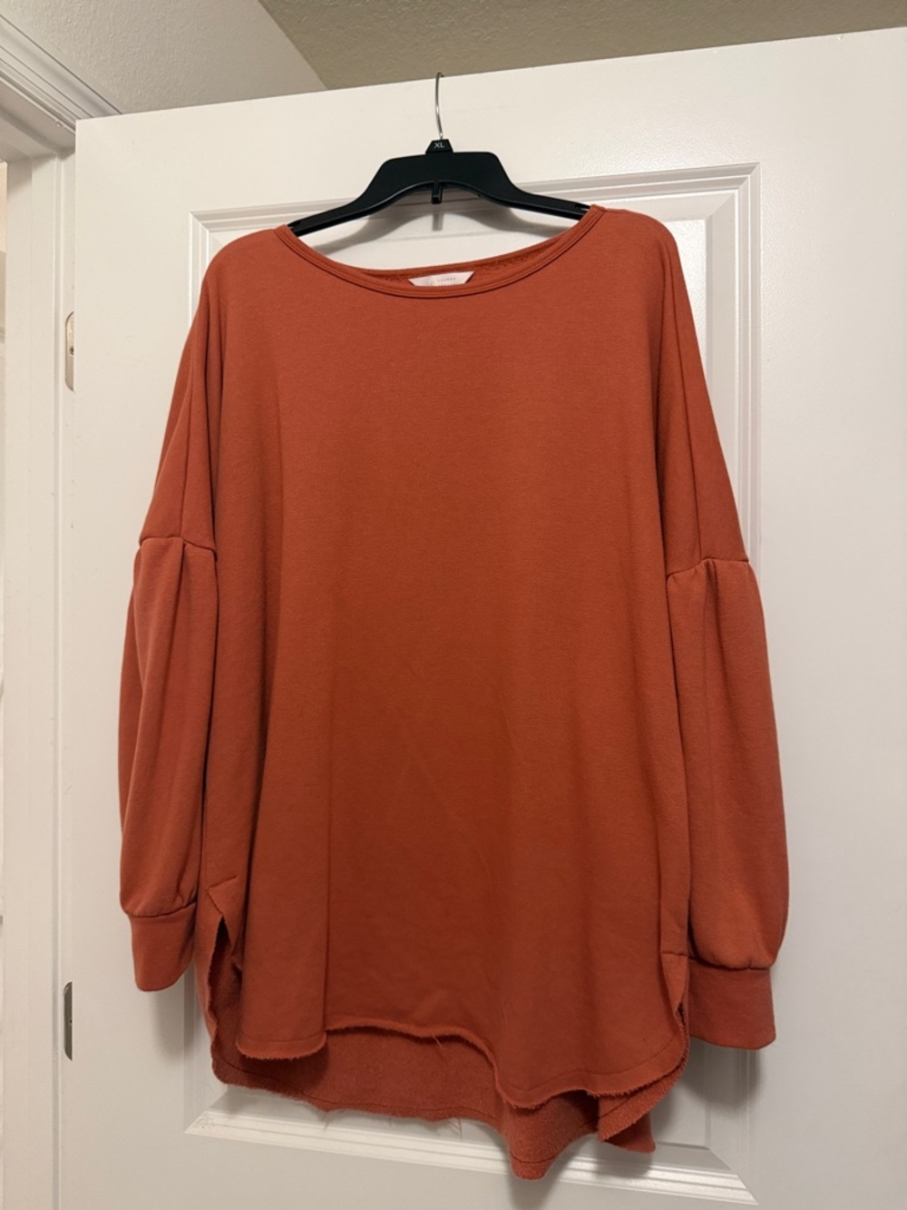 LC Lauren Conrad Balloon Sleeve Tunic in Rust